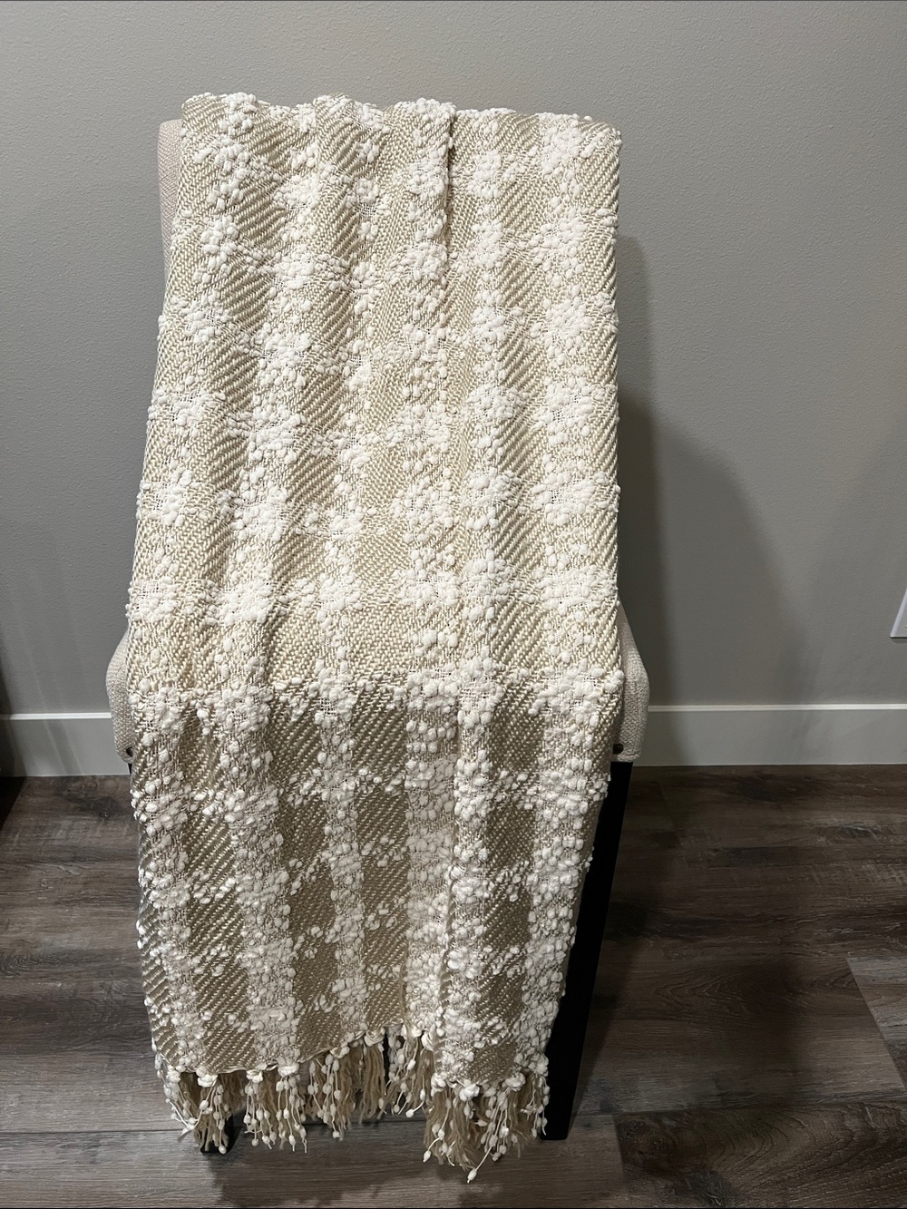 NEW Pier 1 Woven Throw With Tassels